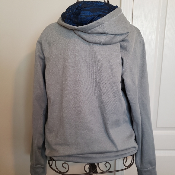 Pullover - Picture 2 of 2